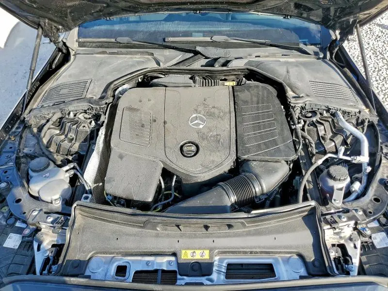 2024 MERCEDES-BENZ C 300  
