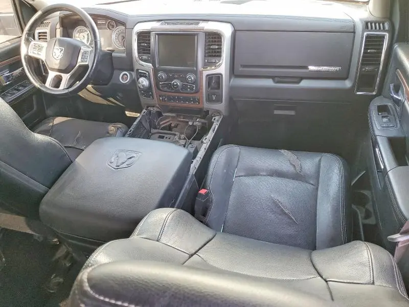 2016 RAM 1500 LARAMIE  