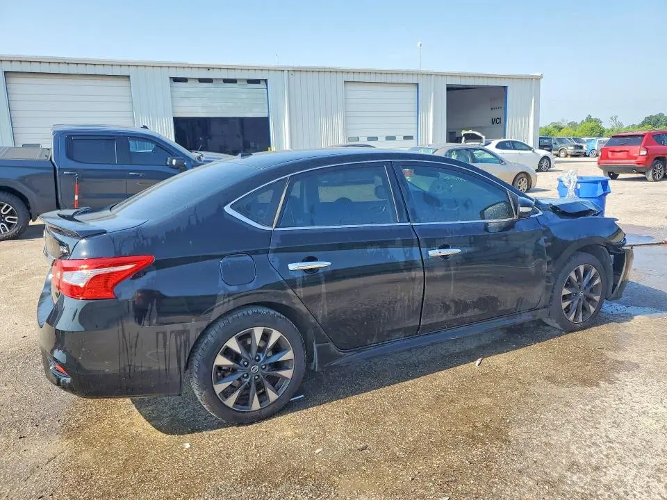 2019 NISSAN SENTRA SR  
