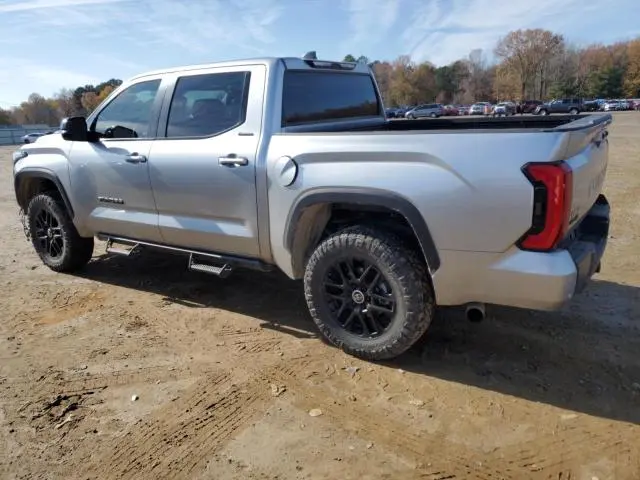 2024 TOYOTA TUNDRA CREWMAX LIMITED  
