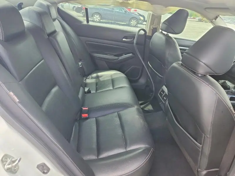 2020 NISSAN ALTIMA SL  