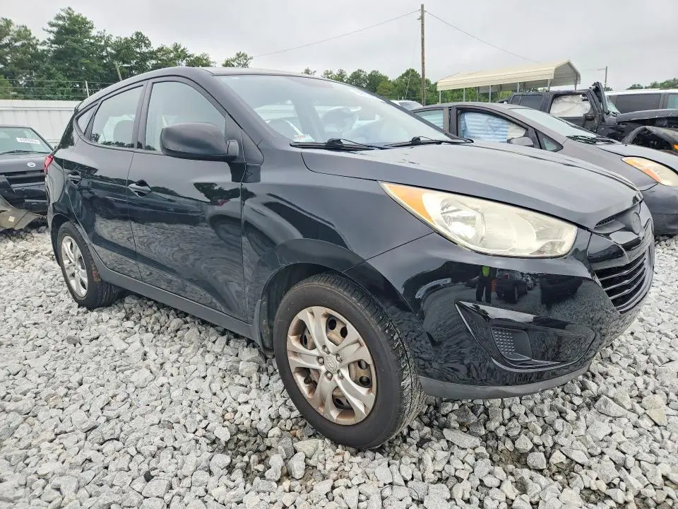 2010 HYUNDAI TUCSON GLS  