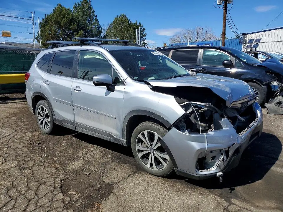 2021 SUBARU FORESTER LIMITED  