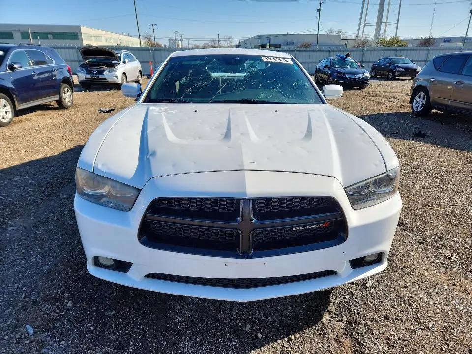 2014 DODGE CHARGER R  