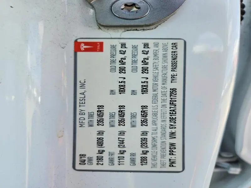 2018 TESLA MODEL 3   