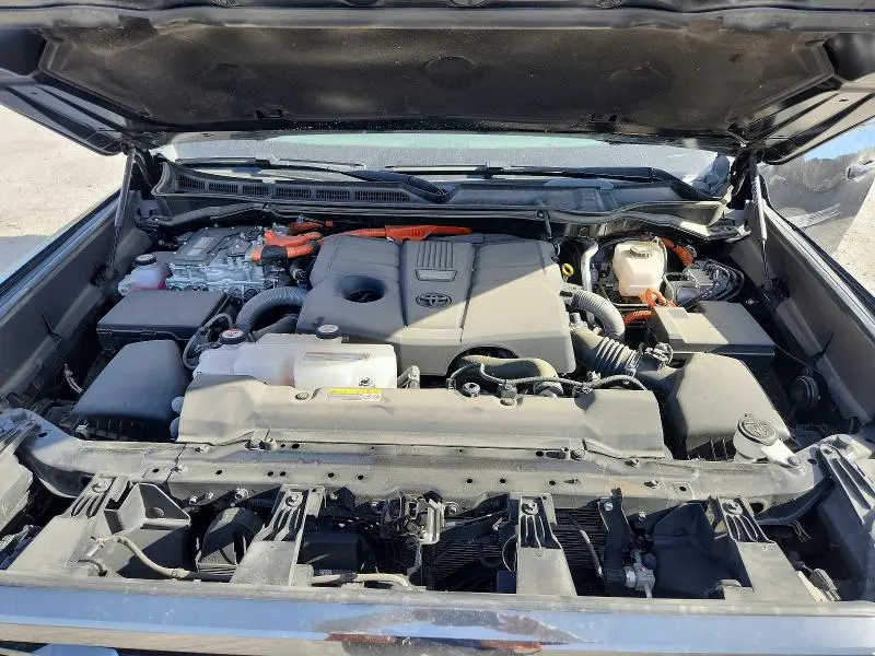 2024 TOYOTA TUNDRA PLATINUM HV  