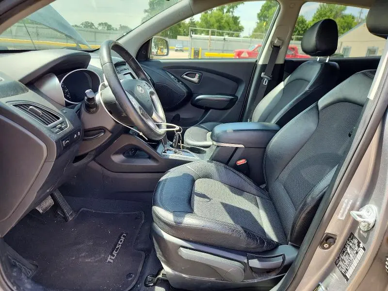 2013 HYUNDAI TUCSON GLS  