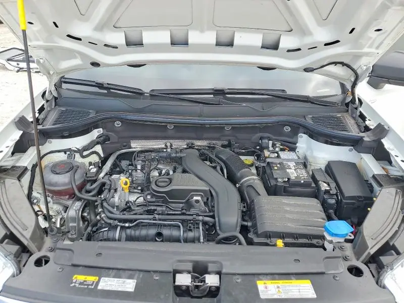 2024 VOLKSWAGEN TAOS S  