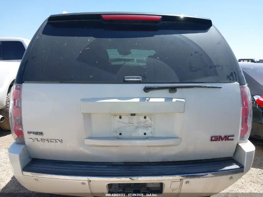 2012 GMC YUKON DENALI