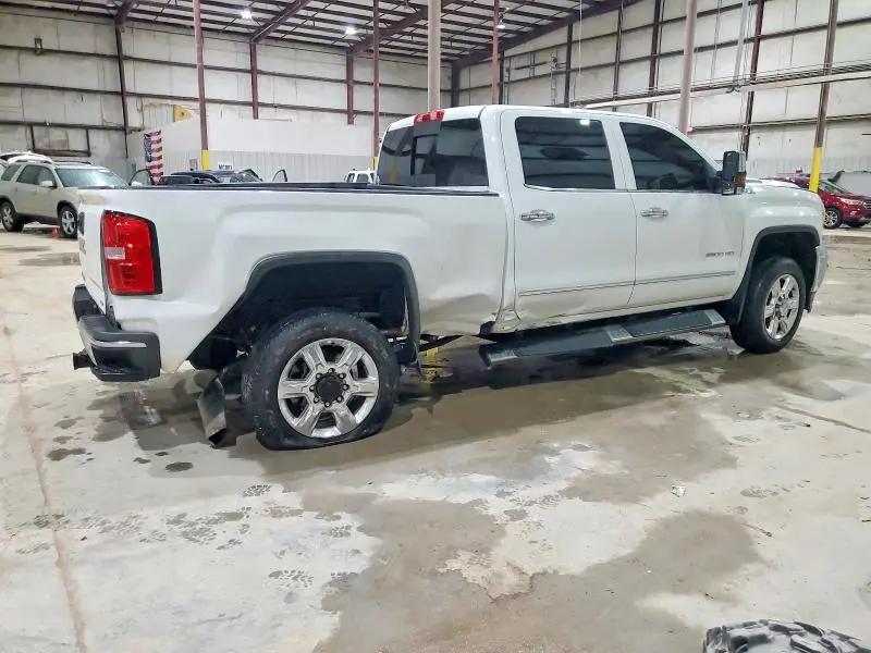 2018 GMC SIERRA K2500 SLT  