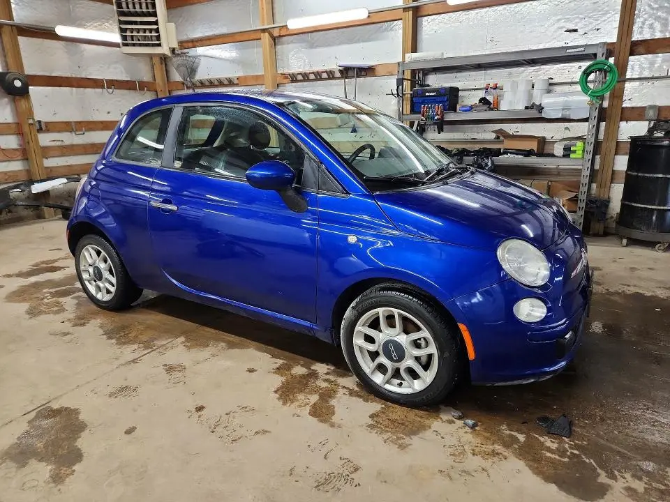 2012 FIAT 500 POP  