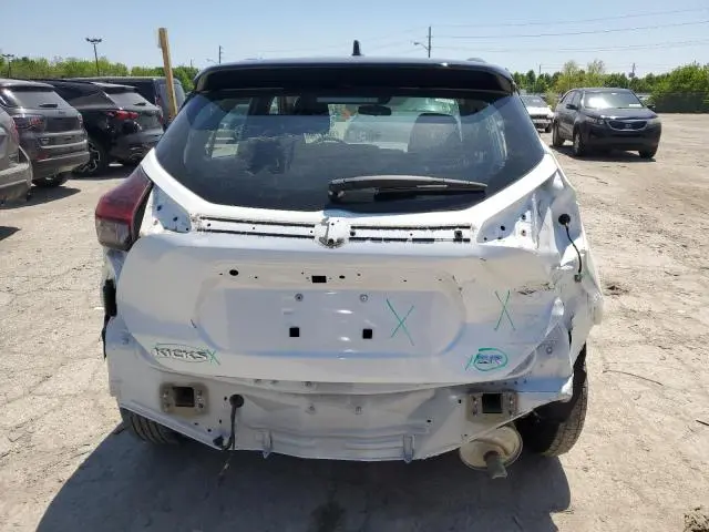 2022 NISSAN KICKS SR  
