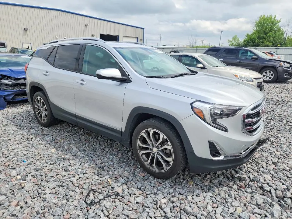 2019 GMC TERRAIN SLT  