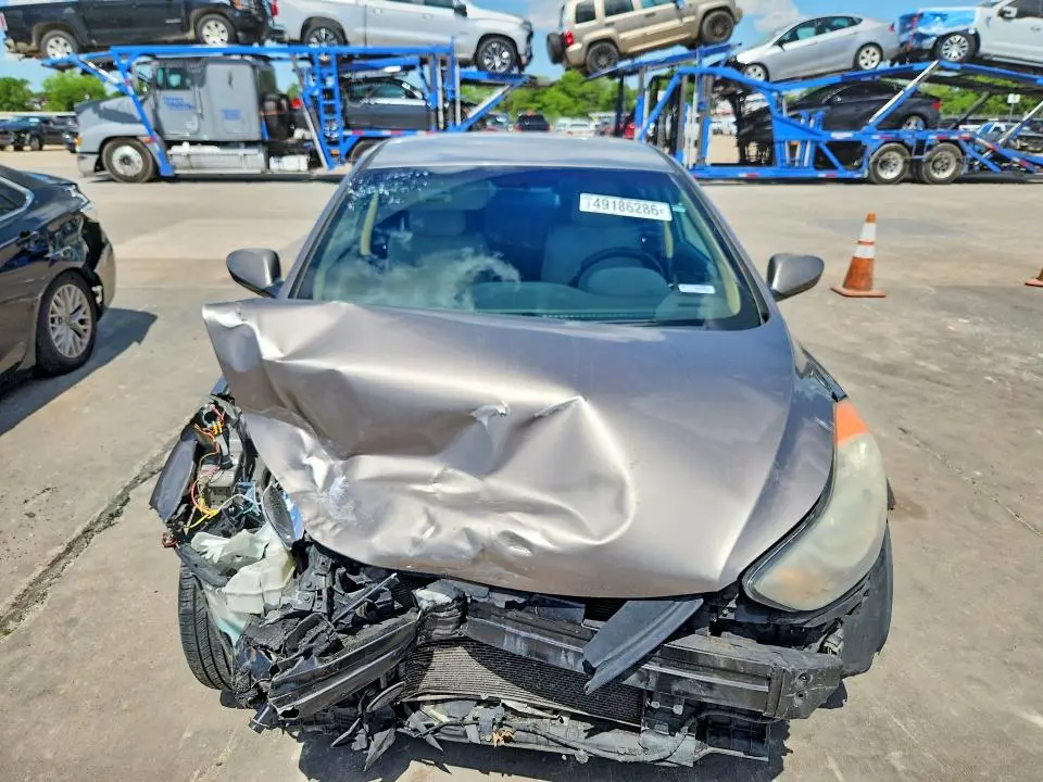 2011 HYUNDAI ELANTRA GLS  