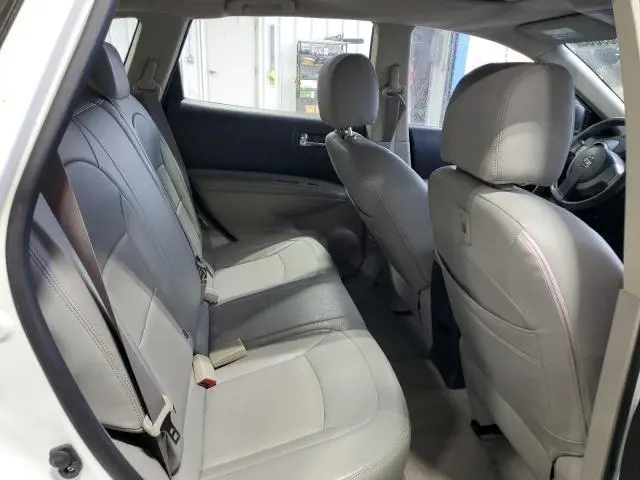 2014 NISSAN ROGUE SELECT S  