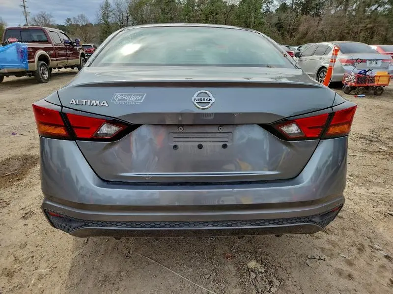 2022 NISSAN ALTIMA S  