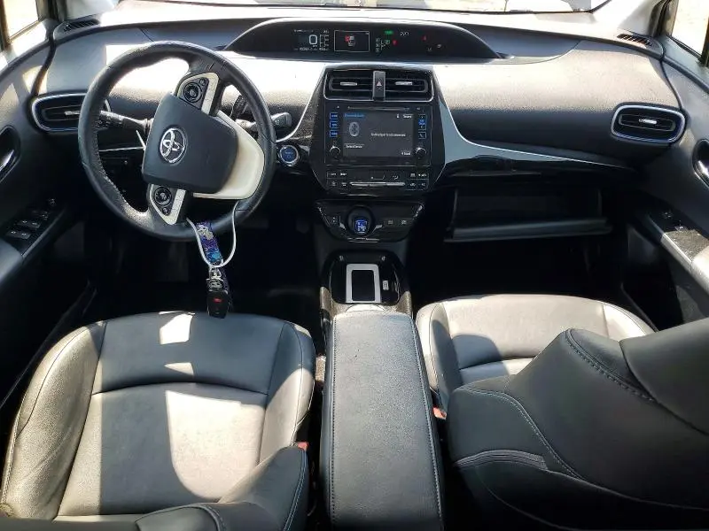 2016 TOYOTA PRIUS THREE TOURING  