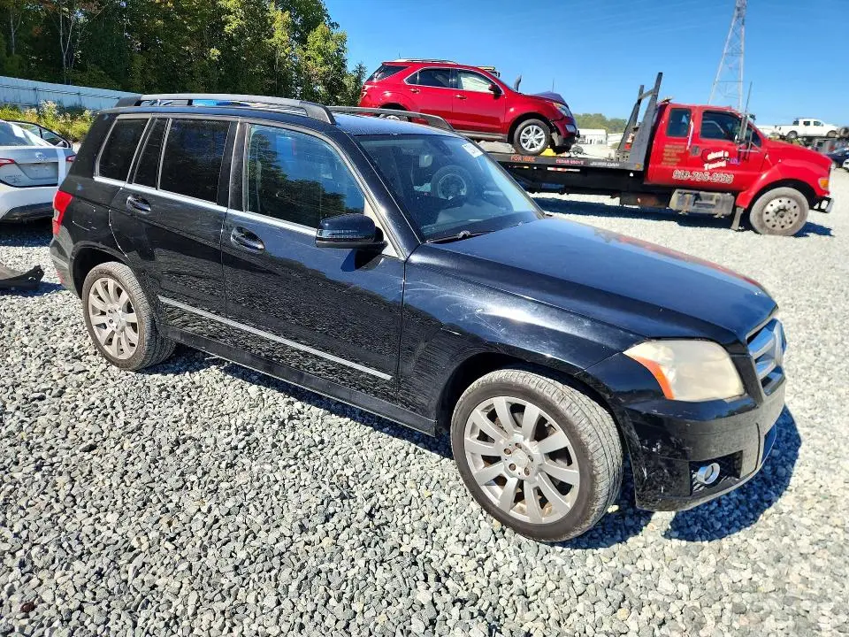 2011 MERCEDES-BENZ GLK 350  