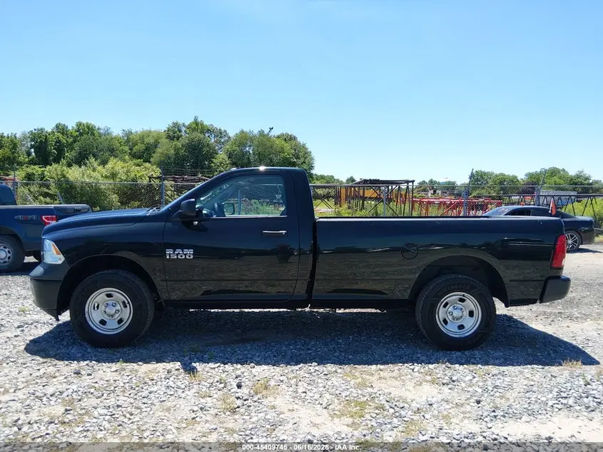 2017 RAM 1500 TRADESMAN  4X4 8' BOX