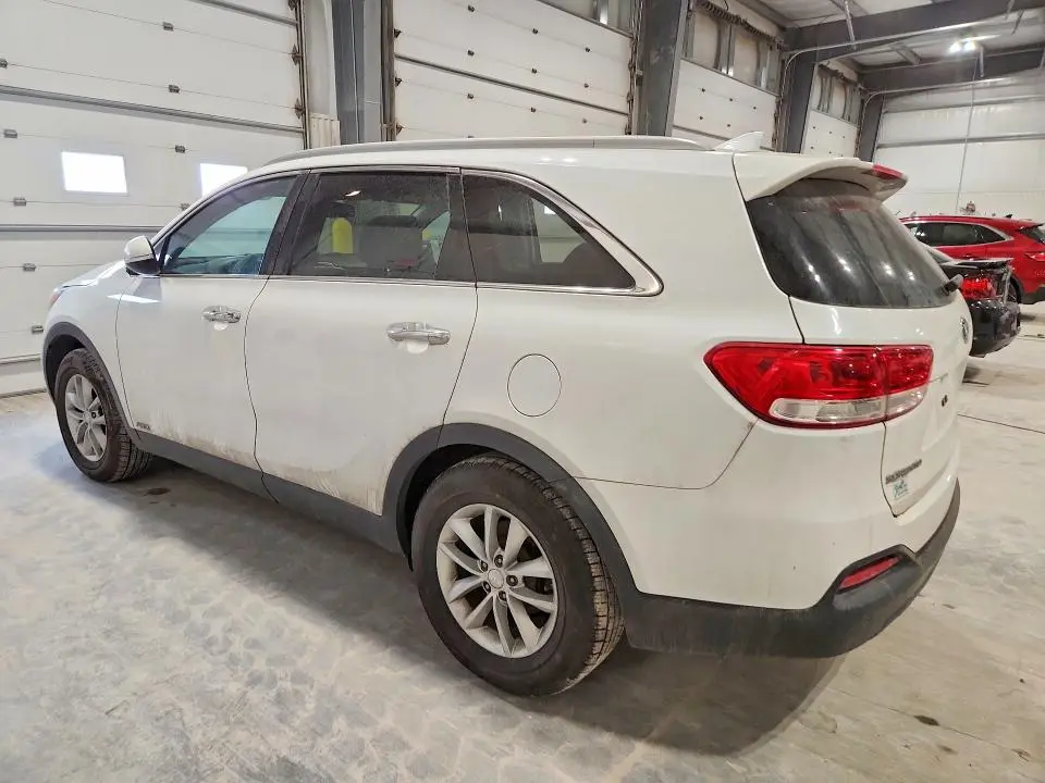2017 KIA SORENTO LX  