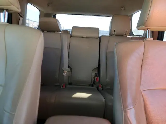 2011 TOYOTA 4RUNNER SR5  