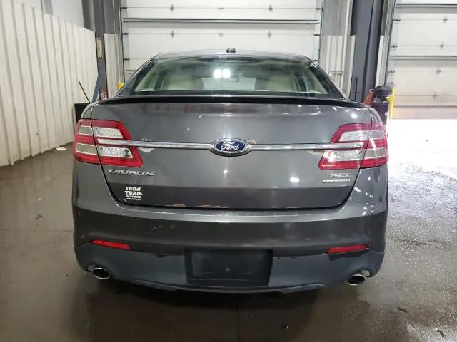 2015 FORD TAURUS SEL  