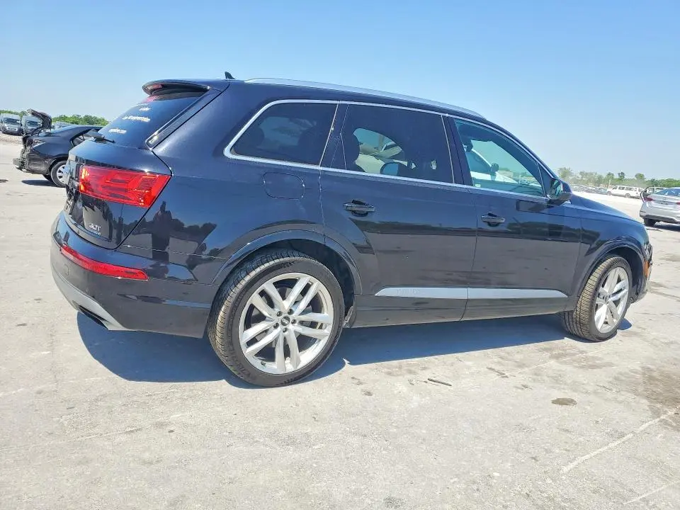 2017 AUDI Q7 PRESTIGE  