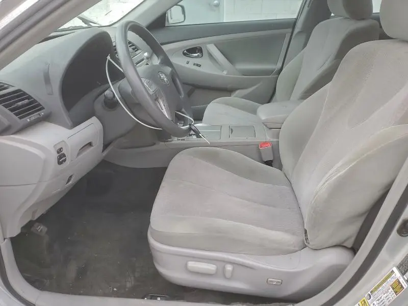 2010 TOYOTA CAMRY BASE  