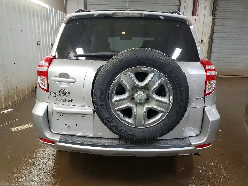2012 TOYOTA RAV4 BASE  
