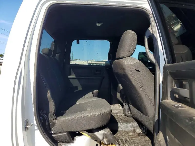 2022 RAM 3500 TRADESMAN  
