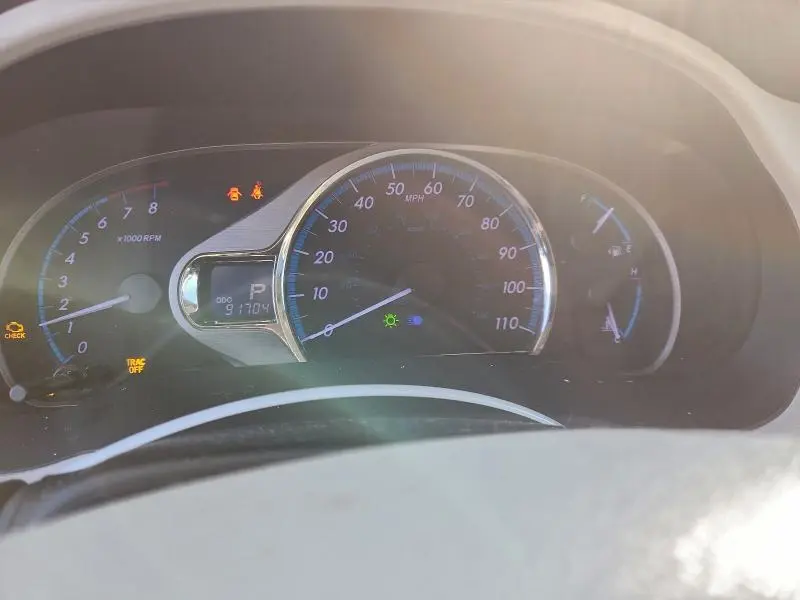 2011 TOYOTA SIENNA XLE  