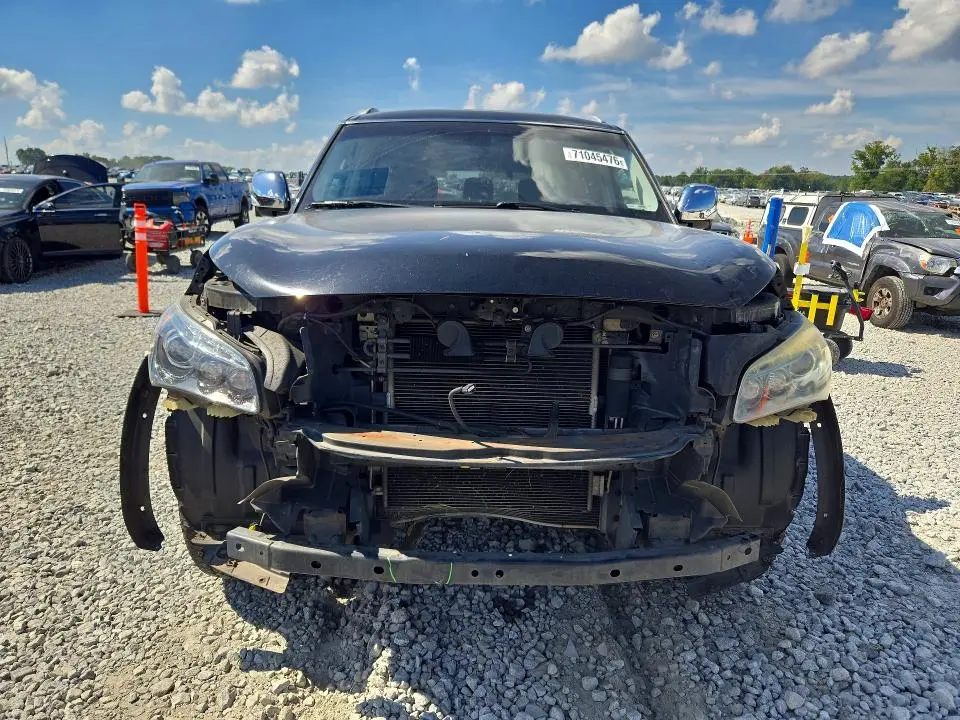 2011 INFINITI QX56 BASE  
