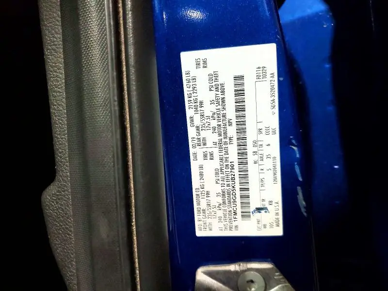 2019 FORD ESCAPE SE  