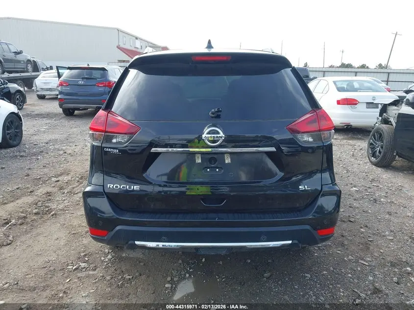 2019 NISSAN ROGUE SL