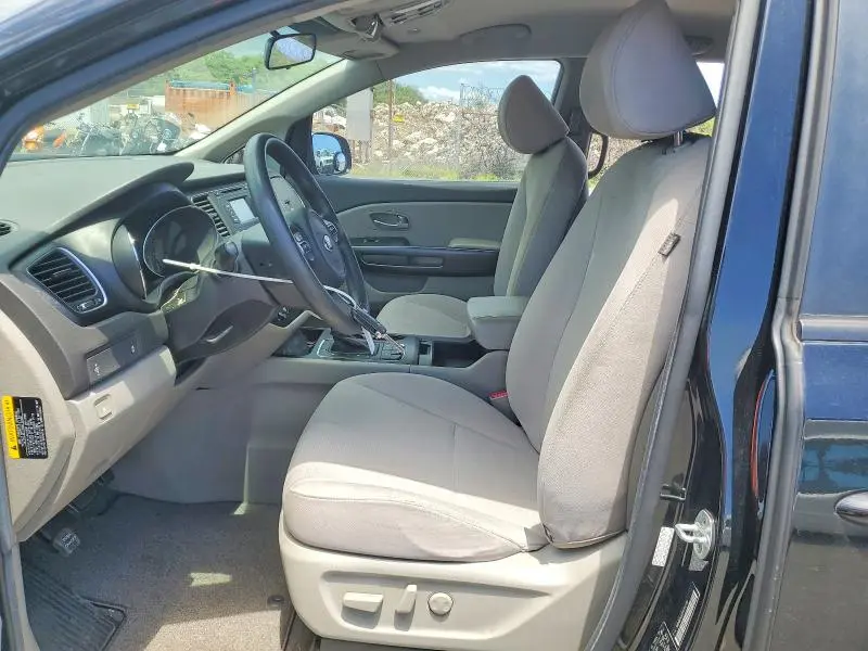 2016 KIA SEDONA LX  