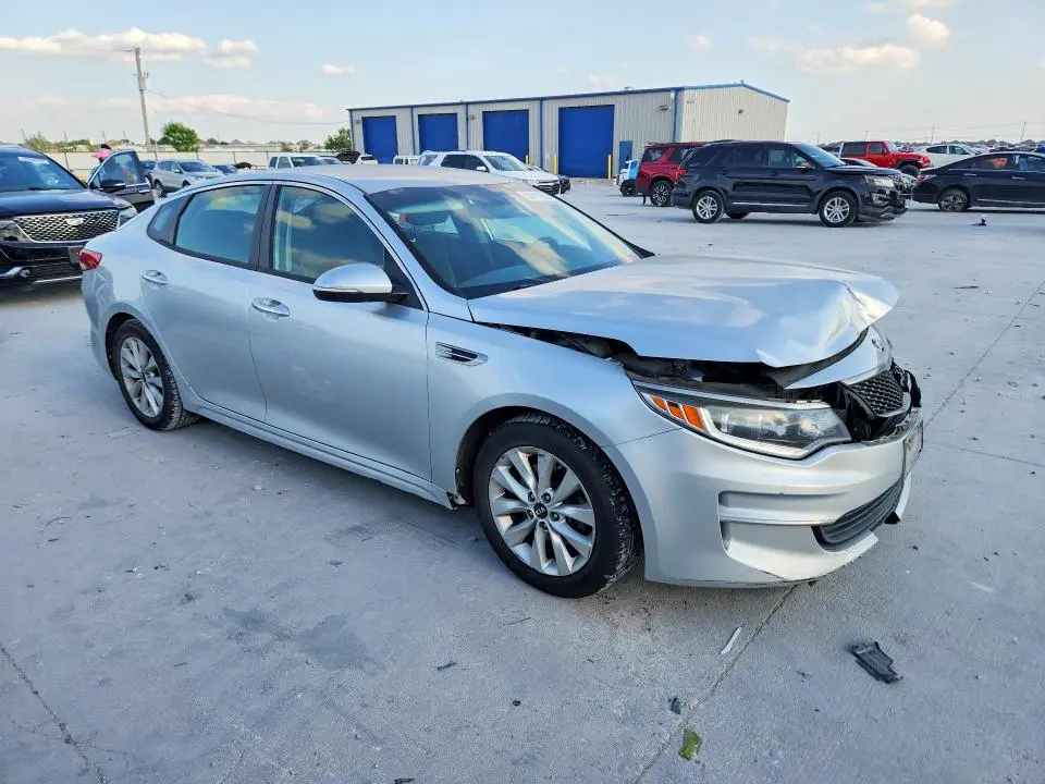 2017 KIA OPTIMA LX  