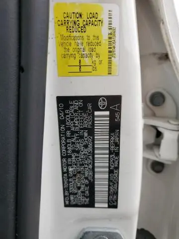 2010 TOYOTA YARIS   