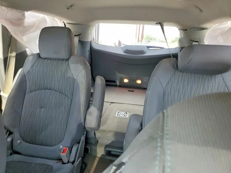 2016 CHEVROLET TRAVERSE LT  