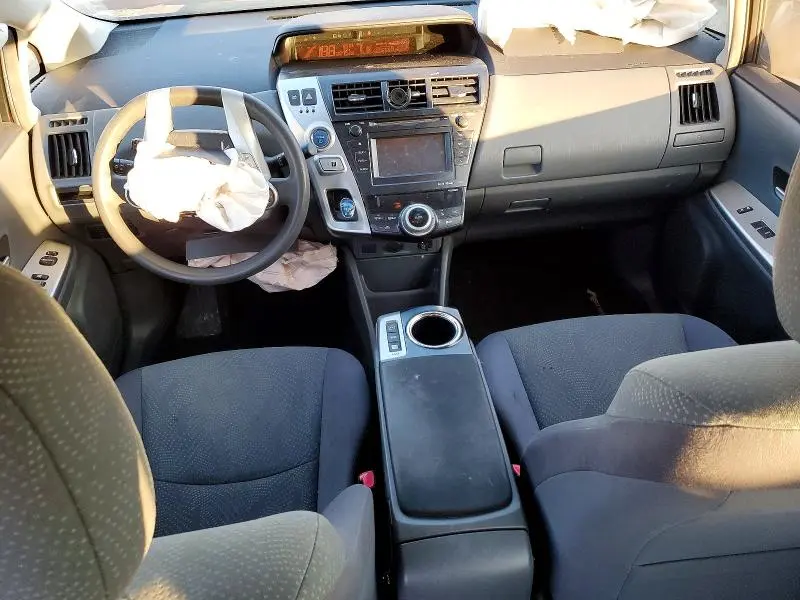 2014 TOYOTA PRIUS V   