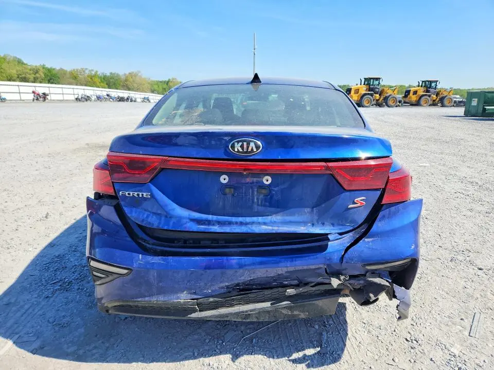 2019 KIA FORTE S  