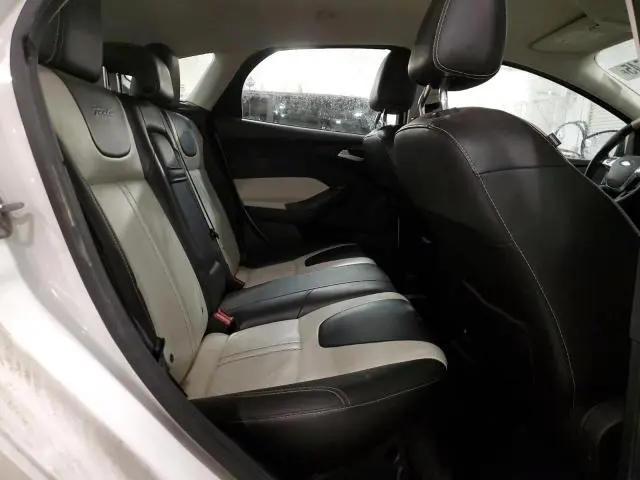 2012 FORD FOCUS TITANIUM  