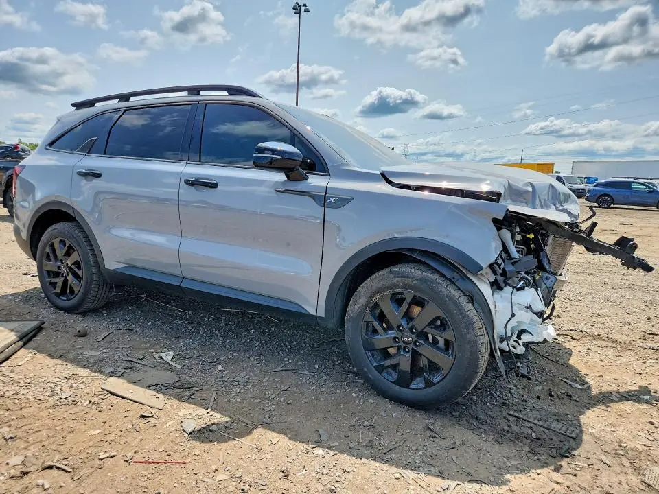 2022 KIA SORENTO S  