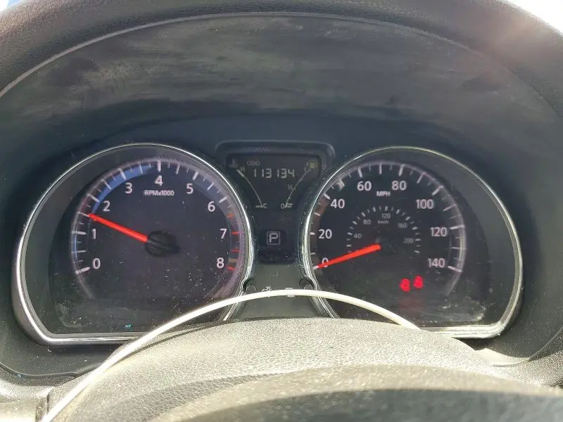 2015 NISSAN VERSA 1.6 SV  