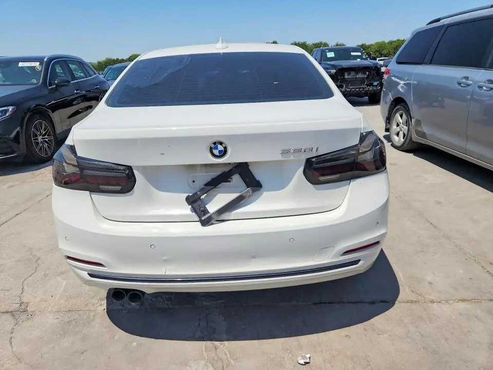 2018 BMW 330 I  