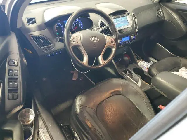2010 HYUNDAI TUCSON GLS  