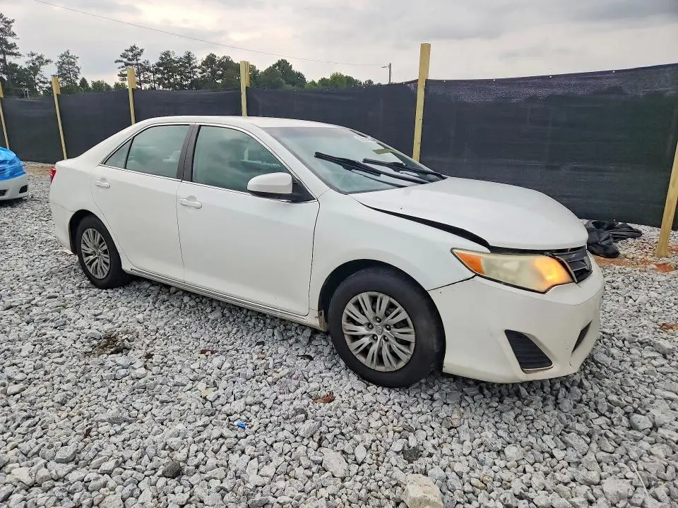 2012 TOYOTA CAMRY LE  