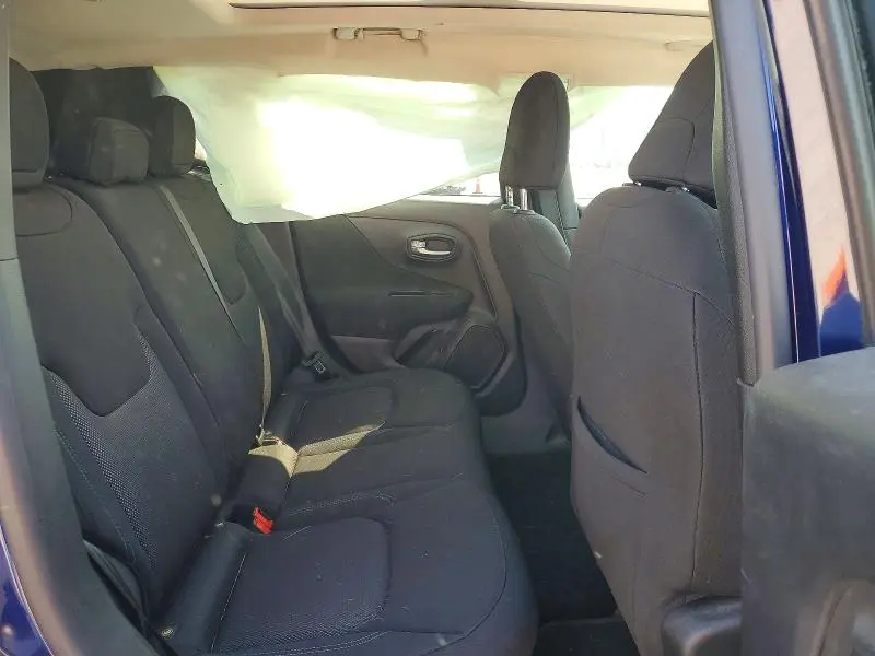 2021 JEEP RENEGADE LATITUDE  