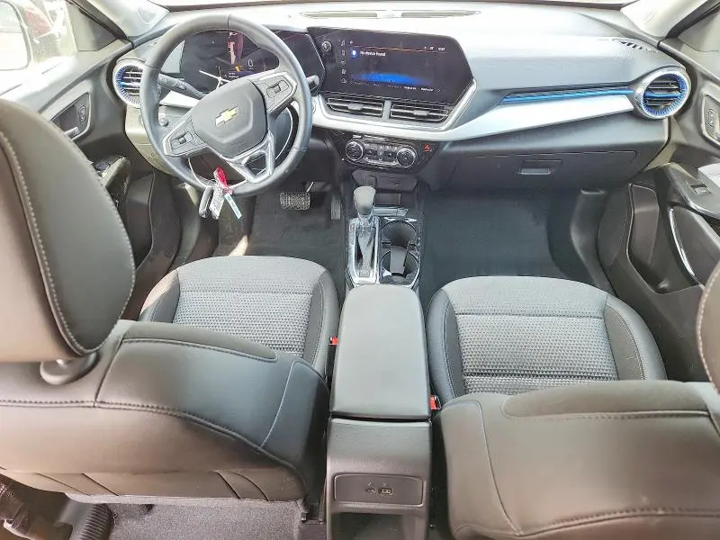 2025 CHEVROLET TRAX 1LT  