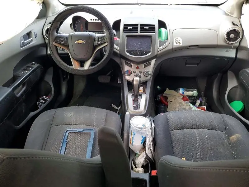 2016 CHEVROLET SONIC LT  