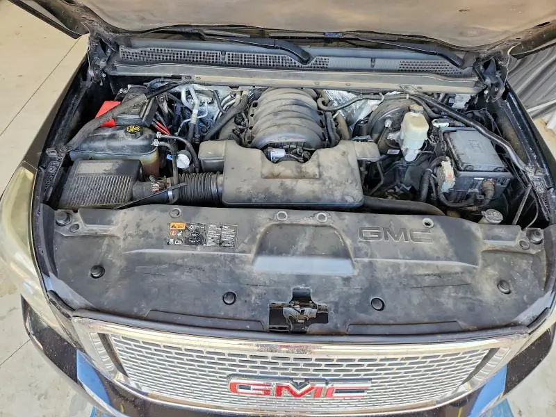 2015 GMC YUKON DENALI  